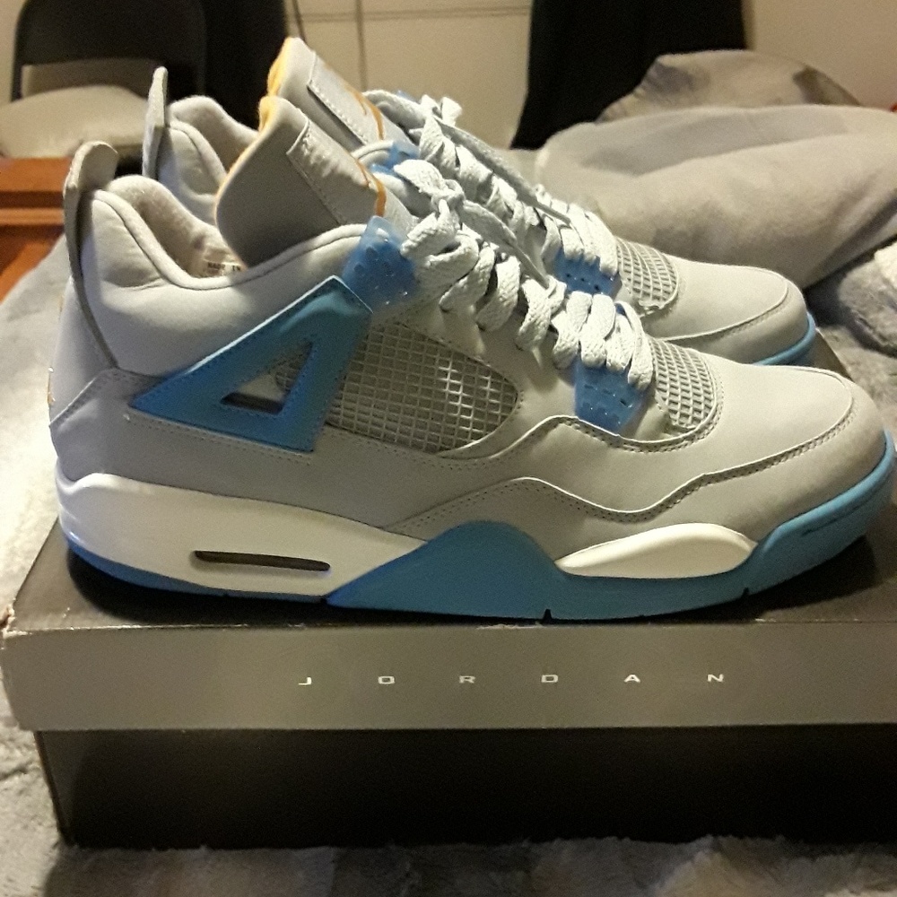 Jordan 4 Retro LS